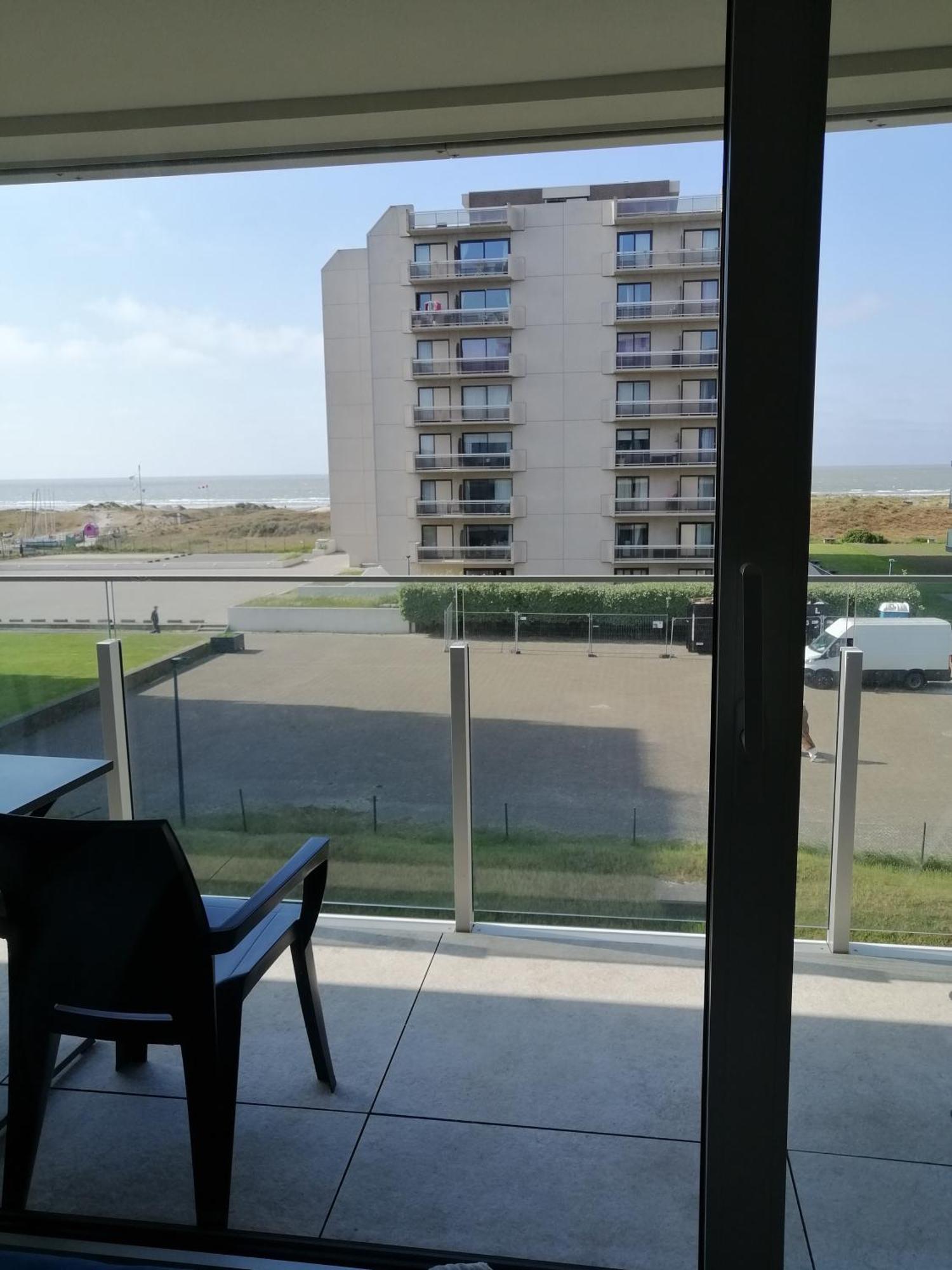 Zee En Strand De Panne Zewnętrze zdjęcie